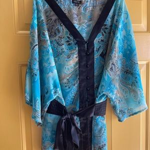 Beautiful Oriental-Styled BLOUSE/TOP  by PIANO!!  XL Wonderful Condition!
